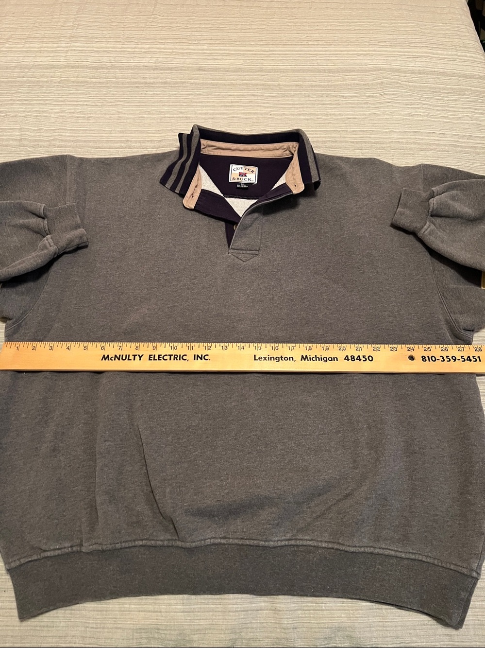 Cutter & Buck SweatShirt - Picture 5 of 11